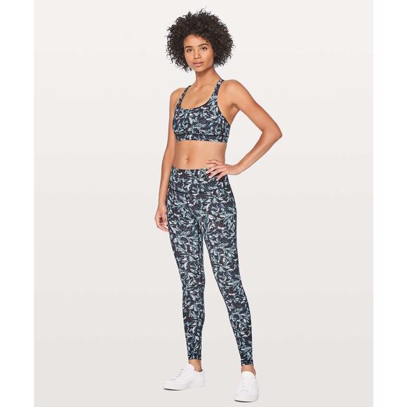 Lululemon Energy Bra Size 6 Embellished Multi Blue & Black - Picture 2 of 6